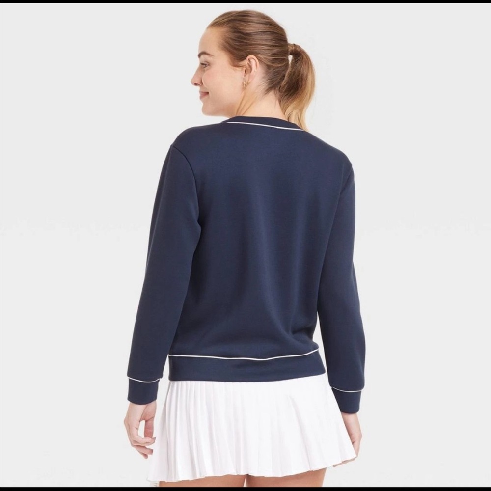 🆕 All In Motion Woman’s Piped Button Up Cardigan Relaxed Fit Navy Var Size | NWT - Picture 2 of 11